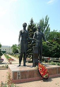 Памятник «Клятва юности», 2012 г.