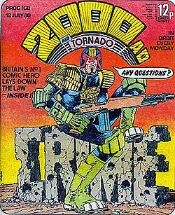 Судья Дредд на обложке 2000 AD #168 (июль 1980) (художник Майк МакМан)