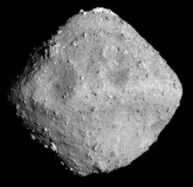 Фотография астероида с АМС Хаябуса-2 2018 года