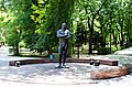 Памятник атлету в Ейске в парке его имени, установлен в 2011 году