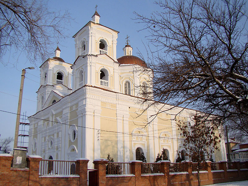 Файл:Katolic ch astrakhan rest 2009.jpg