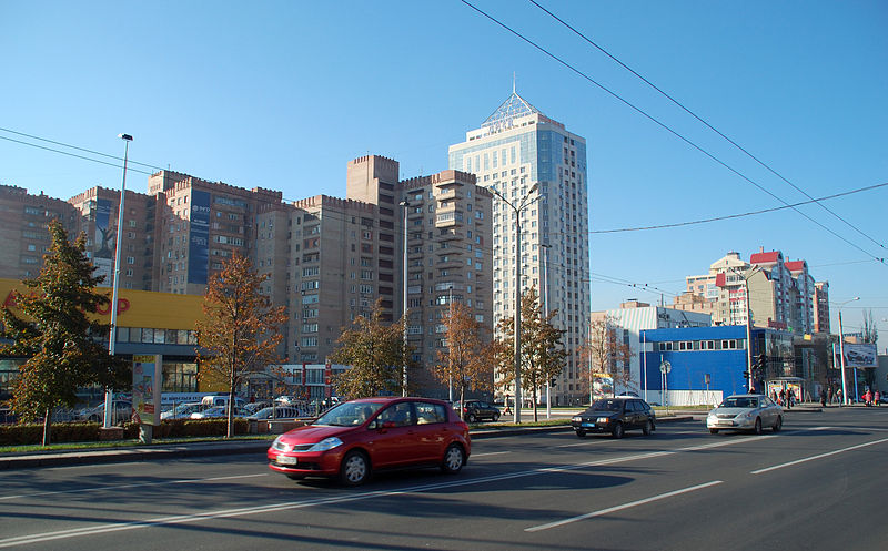 Файл:Donetsk Ilyicha ave.jpg