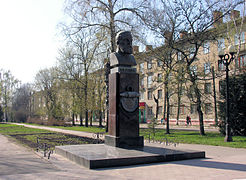 Памятник В. Ф. Рудневу.