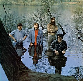 Обложка альбома The Groundhogs «Scratchin' the Surface» (1968)