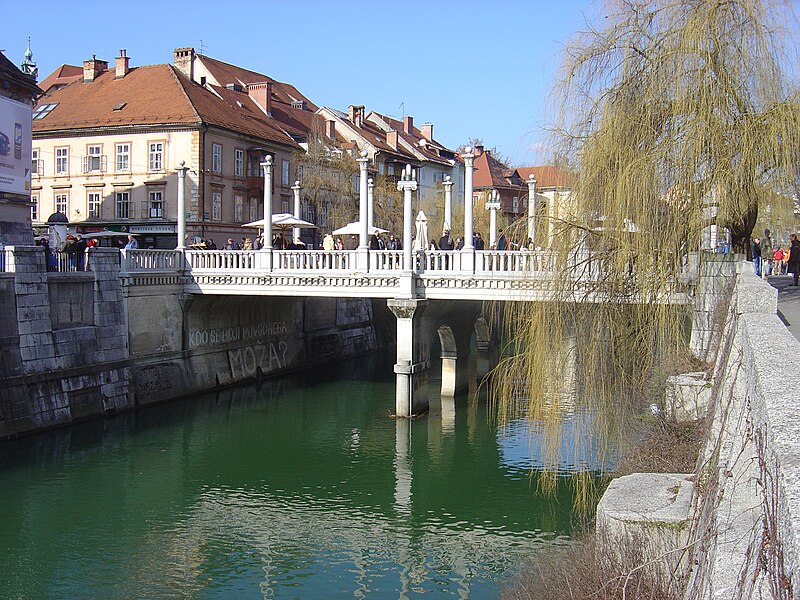 Slika:Ljubljana Cobbler's Bridge.JPG