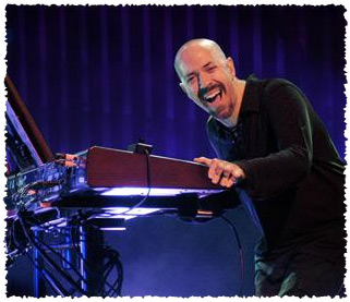 Skeda:JordanRudess.jpg