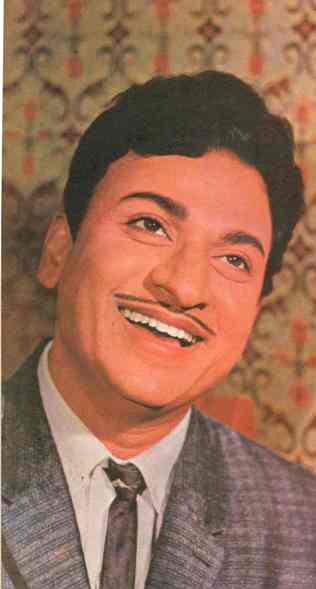 దస్త్రం:Rajkumar kannada hero.jpg