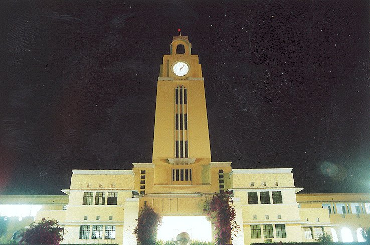 దస్త్రం:Clock tower.jpg