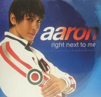 Talaksan:Aaron-right next to me.jpg