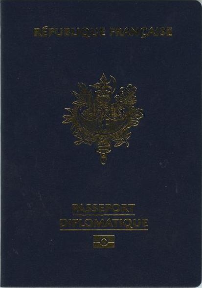 Файл:French diplomatic passport.jpg