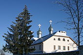 Монастир взимку
