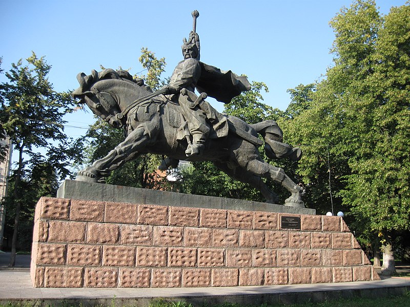 Файл:Пам'ятник Богдану Хмельницькому в Хмельницькому (1993).jpg