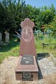 Пам'ятник В. Затуливітеру на цинтарі села Бучак