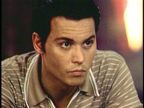 Tập tin:Johnny Depp Donnie Brasco.jpg