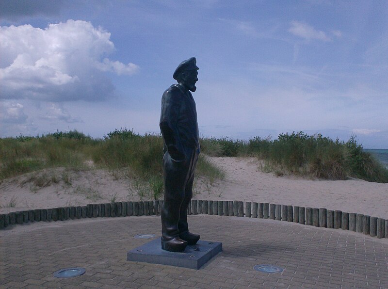 Ofbeeldienge:Pier Kloeffe De Panne.jpg