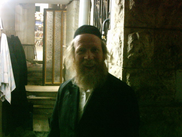 טעקע:Yoske gutfarb.jpg