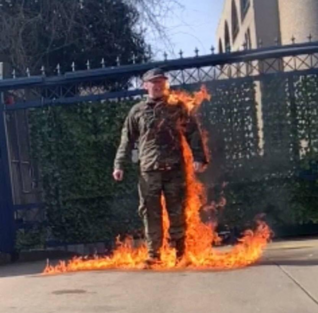 File:Self-immolation of Aaron Bushnell.png