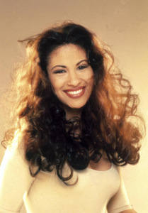 File:Selena Quintanilla-Pérez.jpg