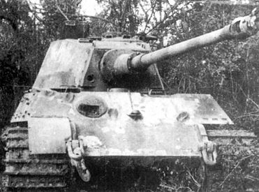 File:Tiger II punctured in front turret.jpg