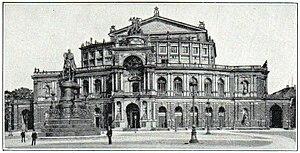 4. Gottfried Semper: Opernhaus in Dresden (1878 vollendet).