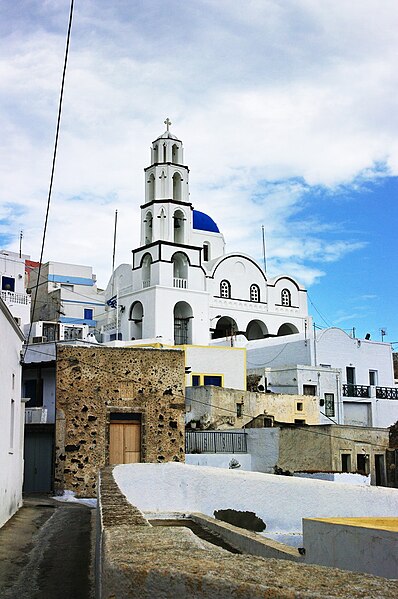 Datei:GR-santorini-pyrgos-kirche.jpg