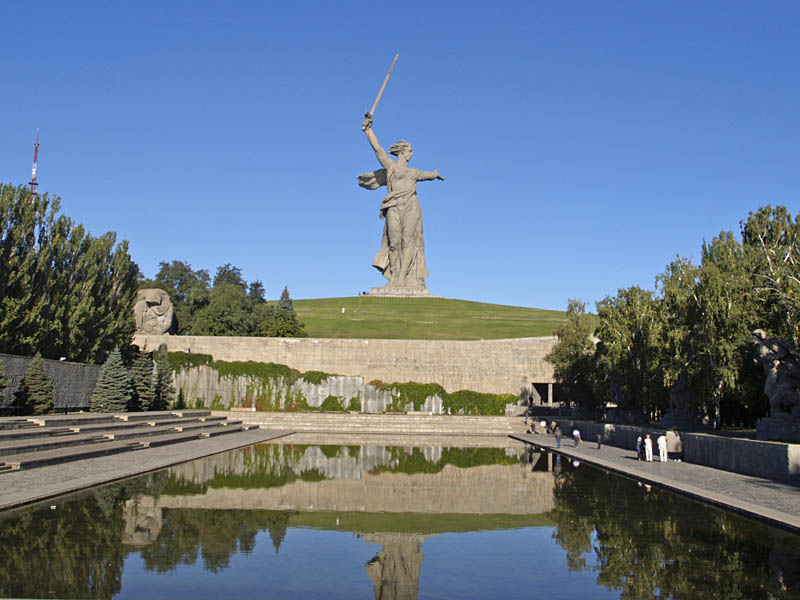 File:Mamayev Kurgan, The Motherland Calls.jpeg