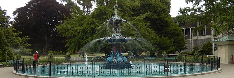 File:Christchurch banner Botanic Gardens DSCN1172.jpg