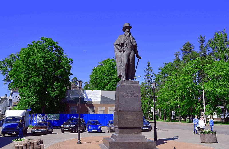 Файл:541. Vsevolozhsk. Monument to P.A. Vsevolozhskiy.jpg