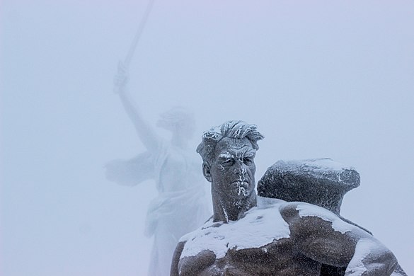 140. Скульптура «Стоять насмерть!», Мамаев Курган, Волгоград Автор — Olegcheb1982