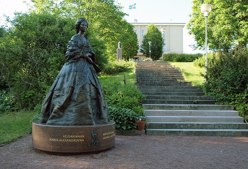 Файл:AX Mariehamn Marie monument.JPG