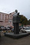 Памятник В.И. Серову (1879-1918), депутату 2-й государственной думы от фракции большевиков, председателю Верхнеудинского совета рабочих, солдатских и крестьянских депутатов