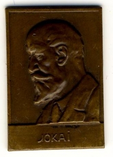 Fájl:Berecz Gyula (1894-1951) Jókai Mór 1938 jelvény eo.v.br. 33X22 mm.jpg