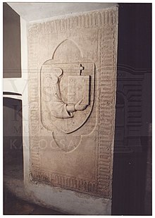 Tárnokházi István kanonok sírköve 1433.jpg