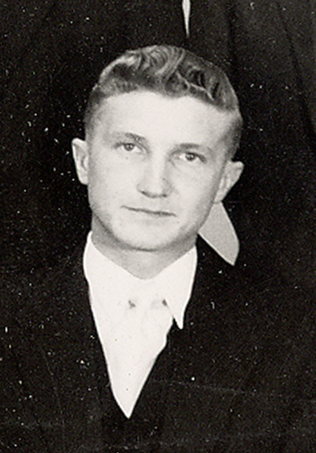 Lêer:Abie Helberg as finalejaarstudent aan die Teologiese Skool Potchefstroom, 1959.jpg