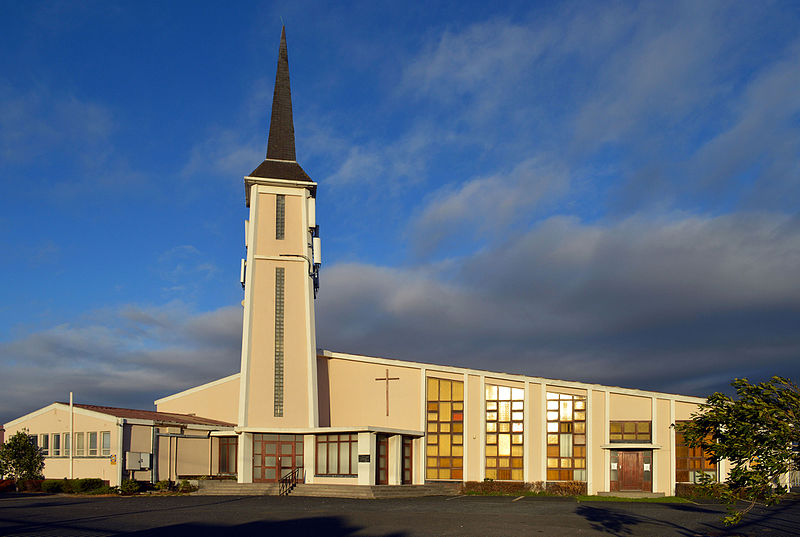 Lêer:Vooraansig NG kerk Ysterplaat-Suid.jpg