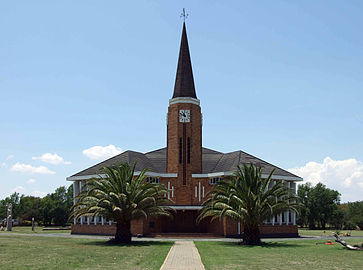 Die NG kerk Oranjeville, ingewy op 11 Februarie 1950.