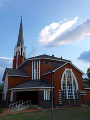 Die kerkgebou van die NG gemeente Noordhoek, Bloemfontein, blykbaar een van Moerdyk se laaste kerkontwerpe.