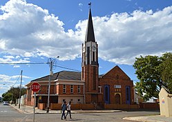 Die NG gemeente Westdene se kerkgebou, wat hulle met 'n ander kerk deel weens 'n skerp afname in die lidmaattal.