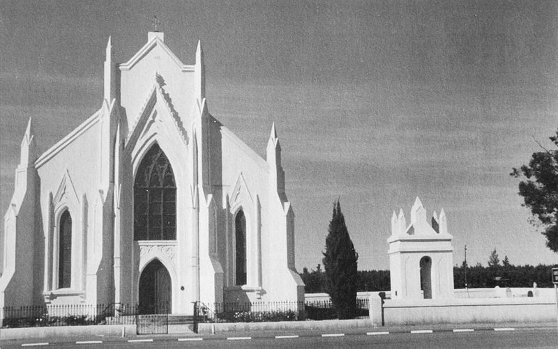 Lêer:Ou NG kerk Ladismith.jpg