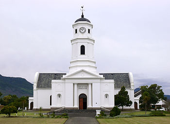 Die NG gemeente George se kerkgebou moes in 1906 deels herbou word nadat die kerktoring ineengestort het. Hesse het die plan vir die herbouing, wat 'n jaar of wat vantevore voltooi is, ontwerp.