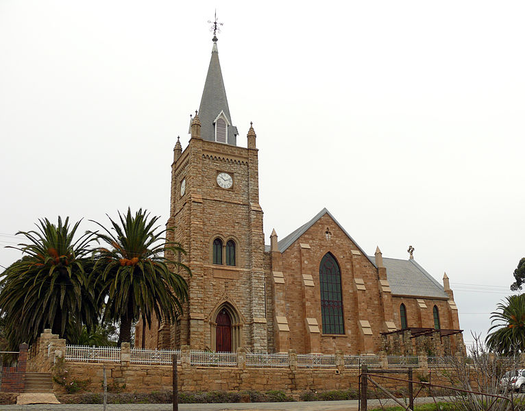 Lêer:NG kerk Uniondale nuwe toring.jpg