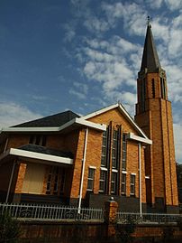 Die NG kerk Benoni-Oos se hoeksteen is gelê op 16 November 1946.