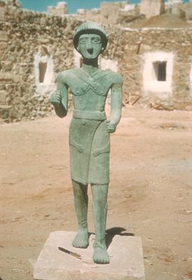 ملف:Ma'ad Yakrib Bronz Statue.jpg