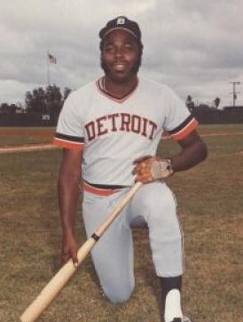 Reggie Sanders Tigers.jpg