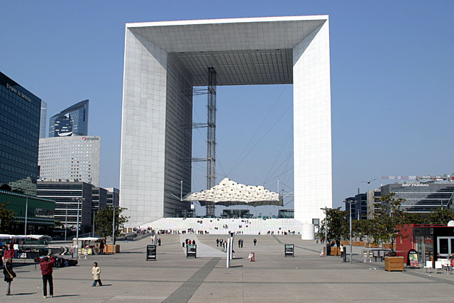 ملف:La-grande-arche.jpg