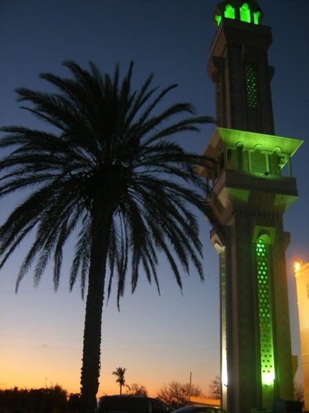 ملف:Mosque lattakia.jpg