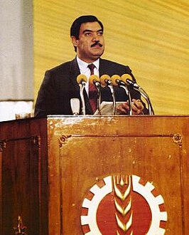 محمد نجيب الله: نشأة نجيب الله, حياته السياسية, رئيساً للبلاد نوفمبر 1986 إلى أبريل 1992