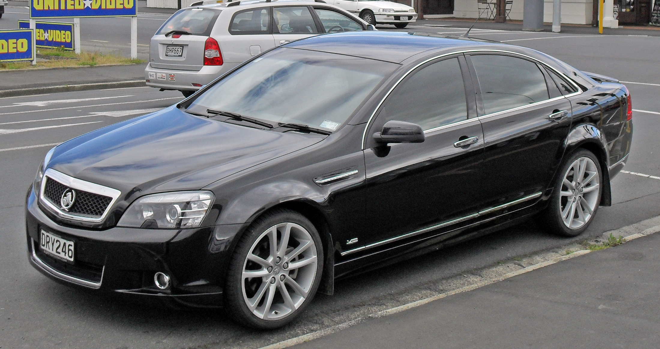 holden caprice interior