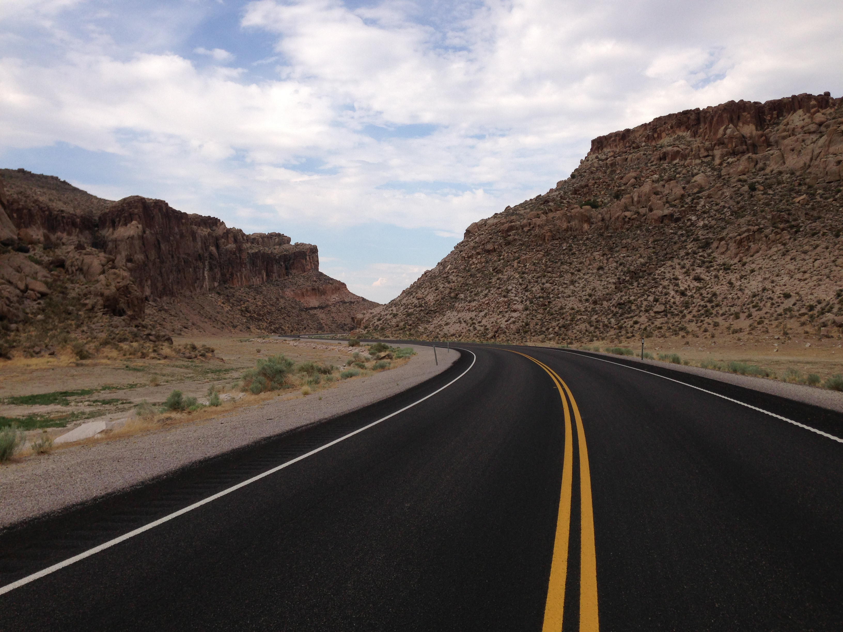 53 33 2 1. Дорога цветов в ЮАР. Пять миль дороги. Nevada State Route 365. Baelin's Route.