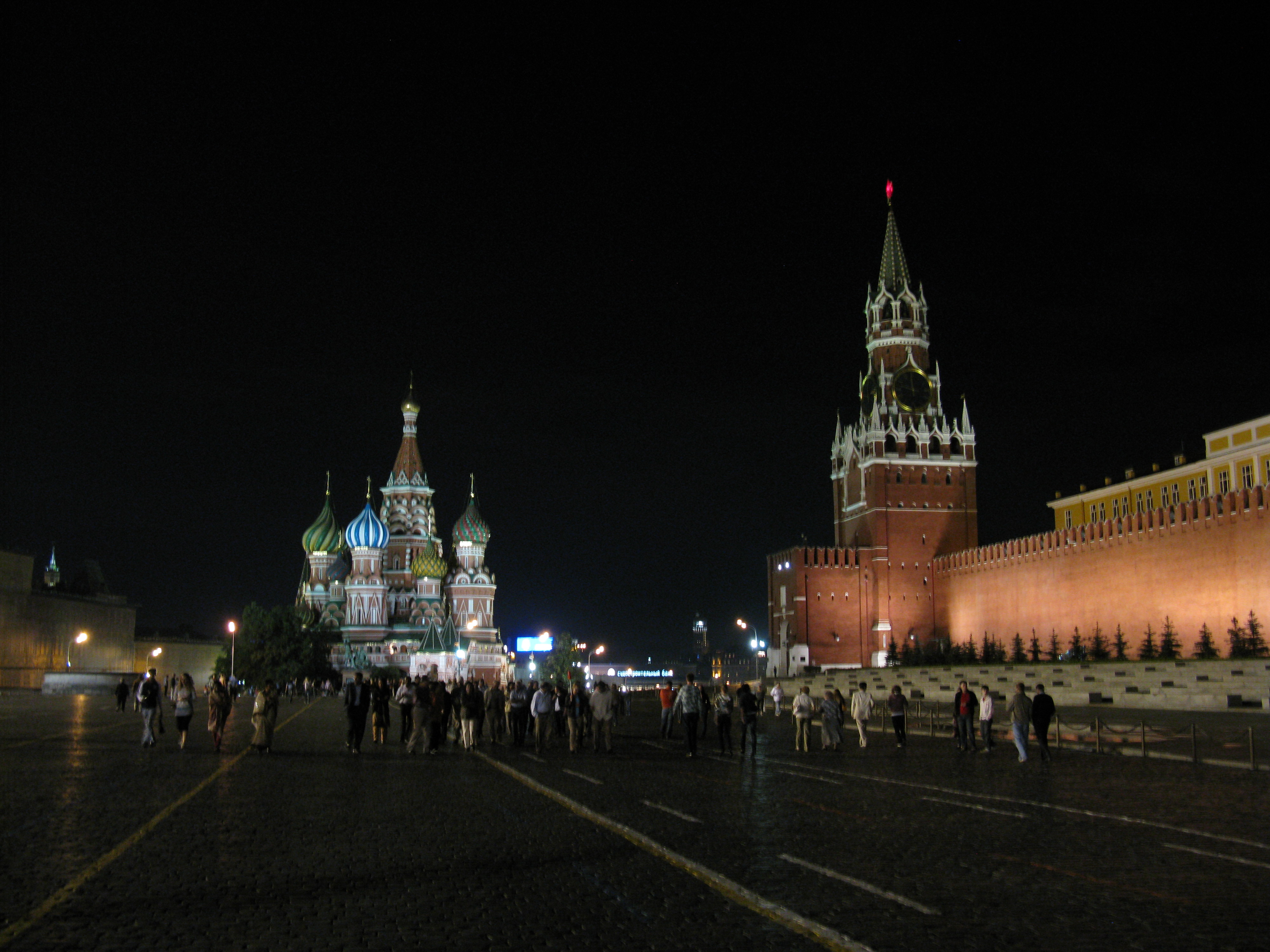 Что делать в москве. Храм Василия Блаженного Москва. Москва Кремль красная площадь. Красная площадь Москва ночью. Ночной Кремль.